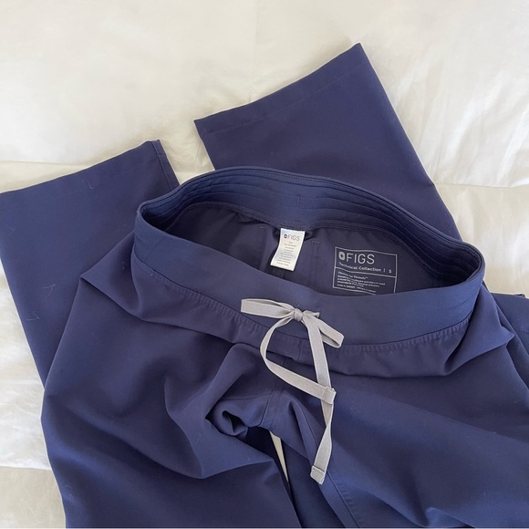 Figs Livingston Basic Scrub Pants - Picture 4 of 5